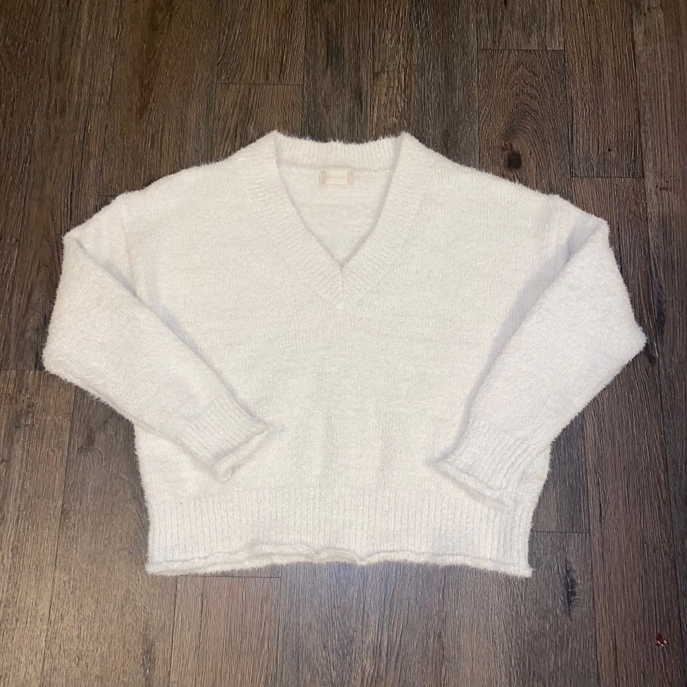 Altar’d State size medium ladies cream soft sweater